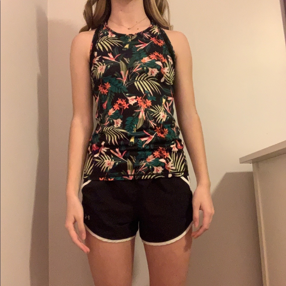 Active tank top